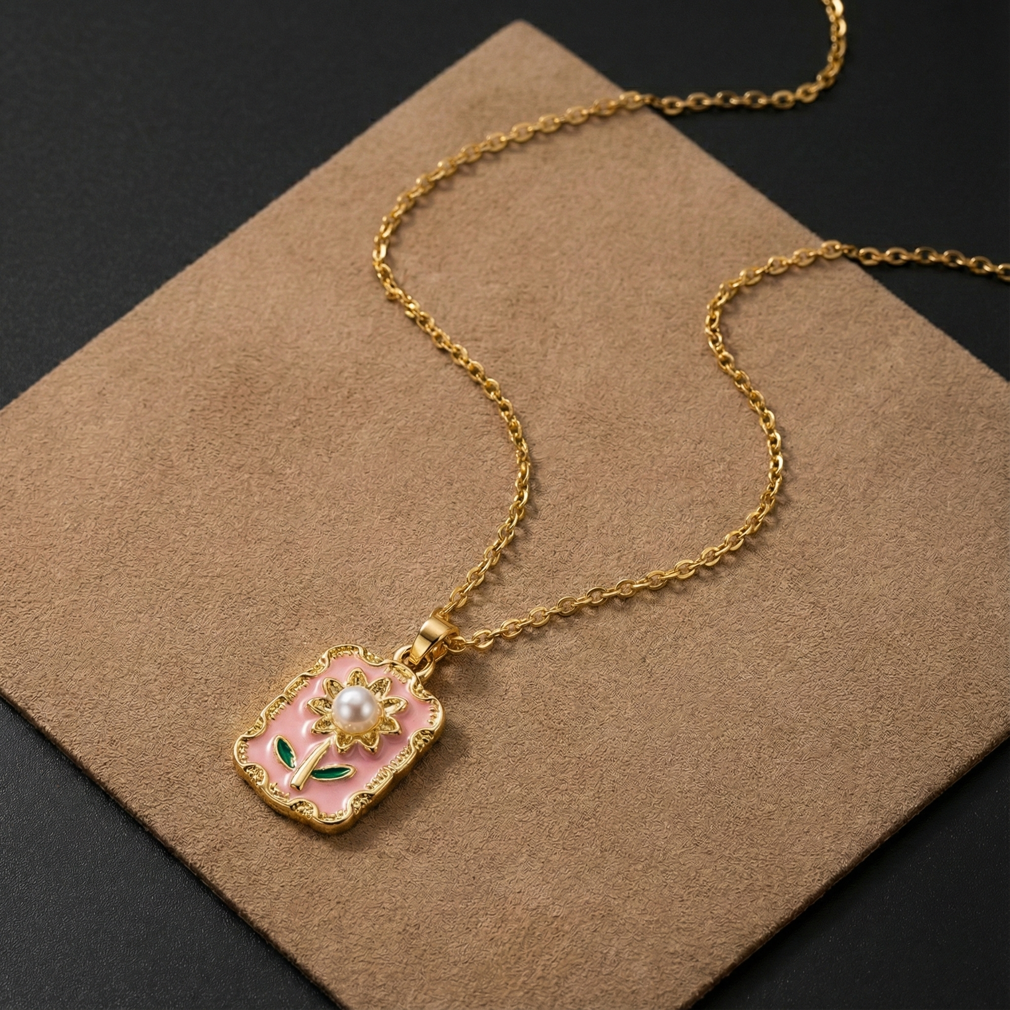 Flower Rectangle Necklace