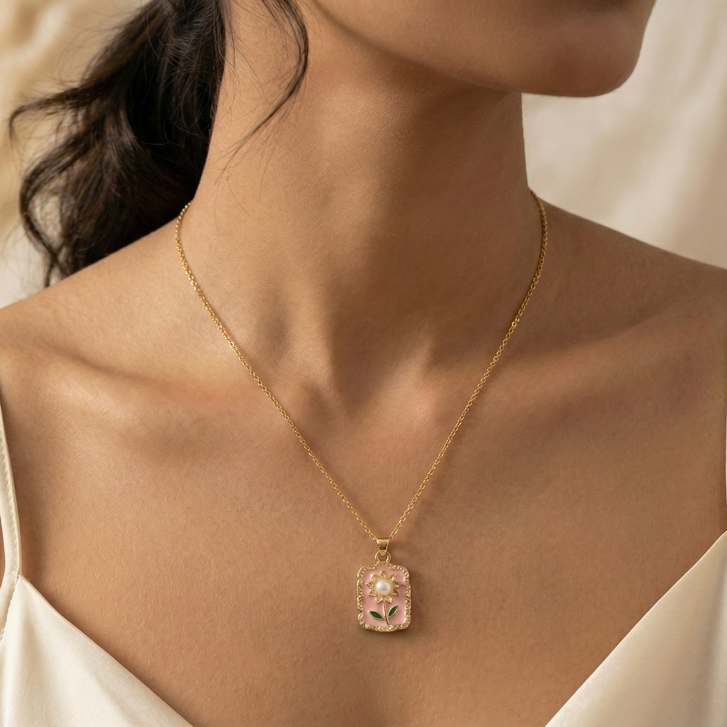 Flower Rectangle Necklace