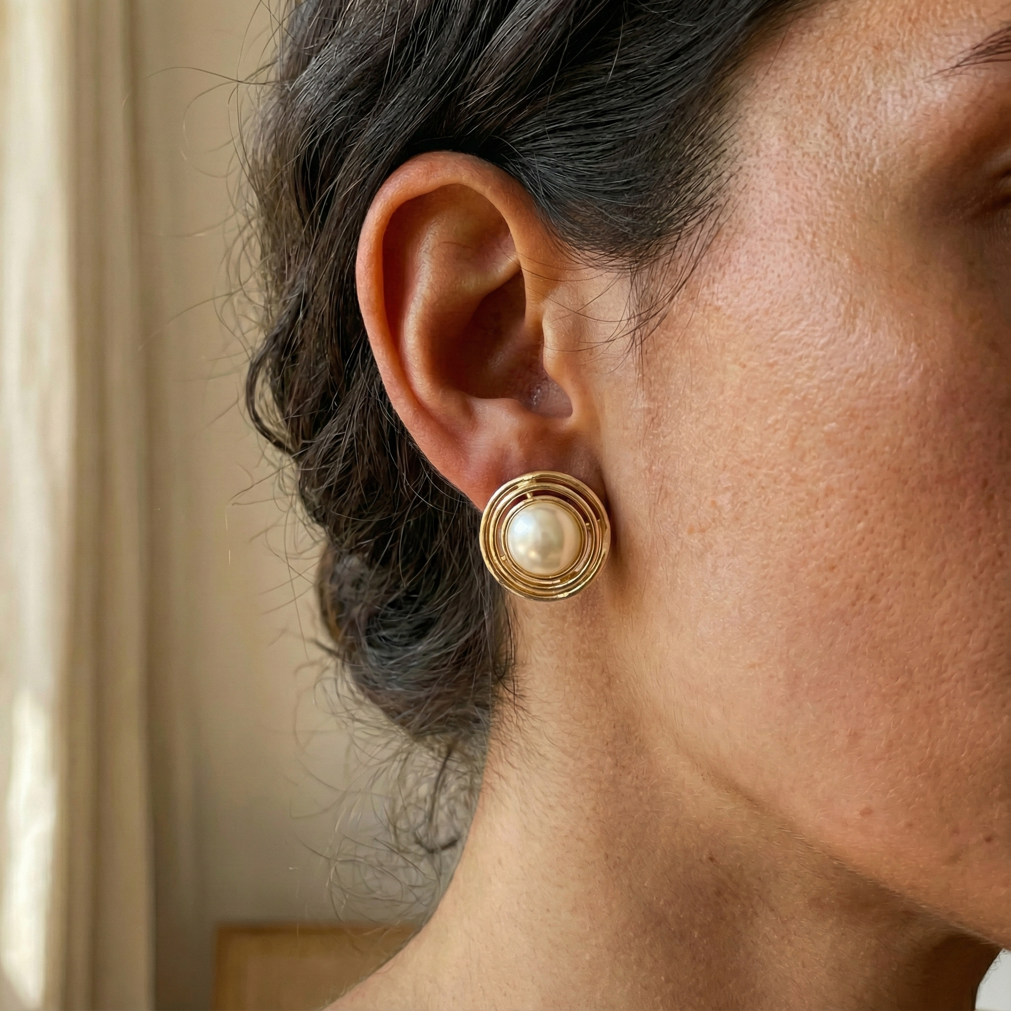 Pearl Orbit Studs Earring