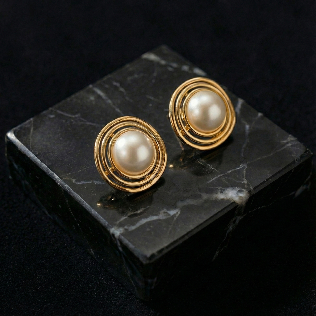 Pearl Orbit Studs Earring