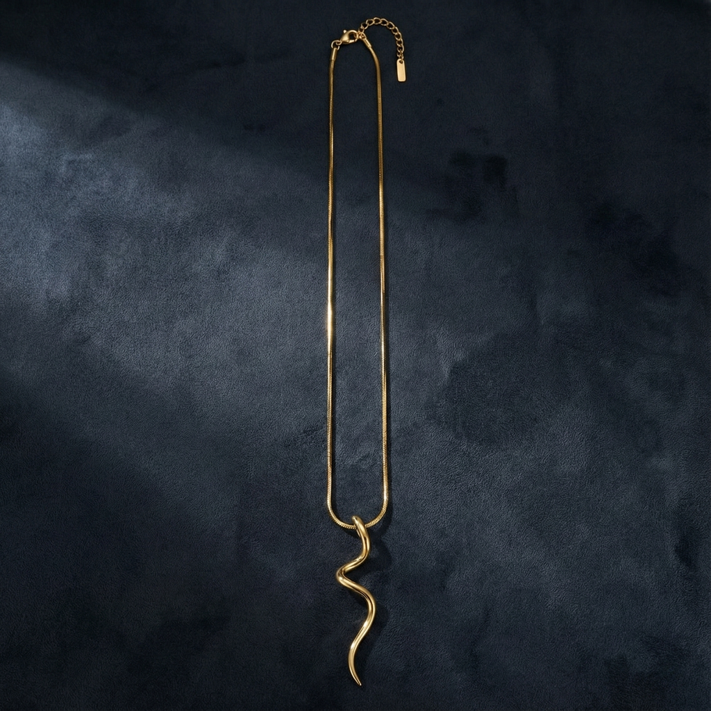 Abstract Wavy Pendant Necklace